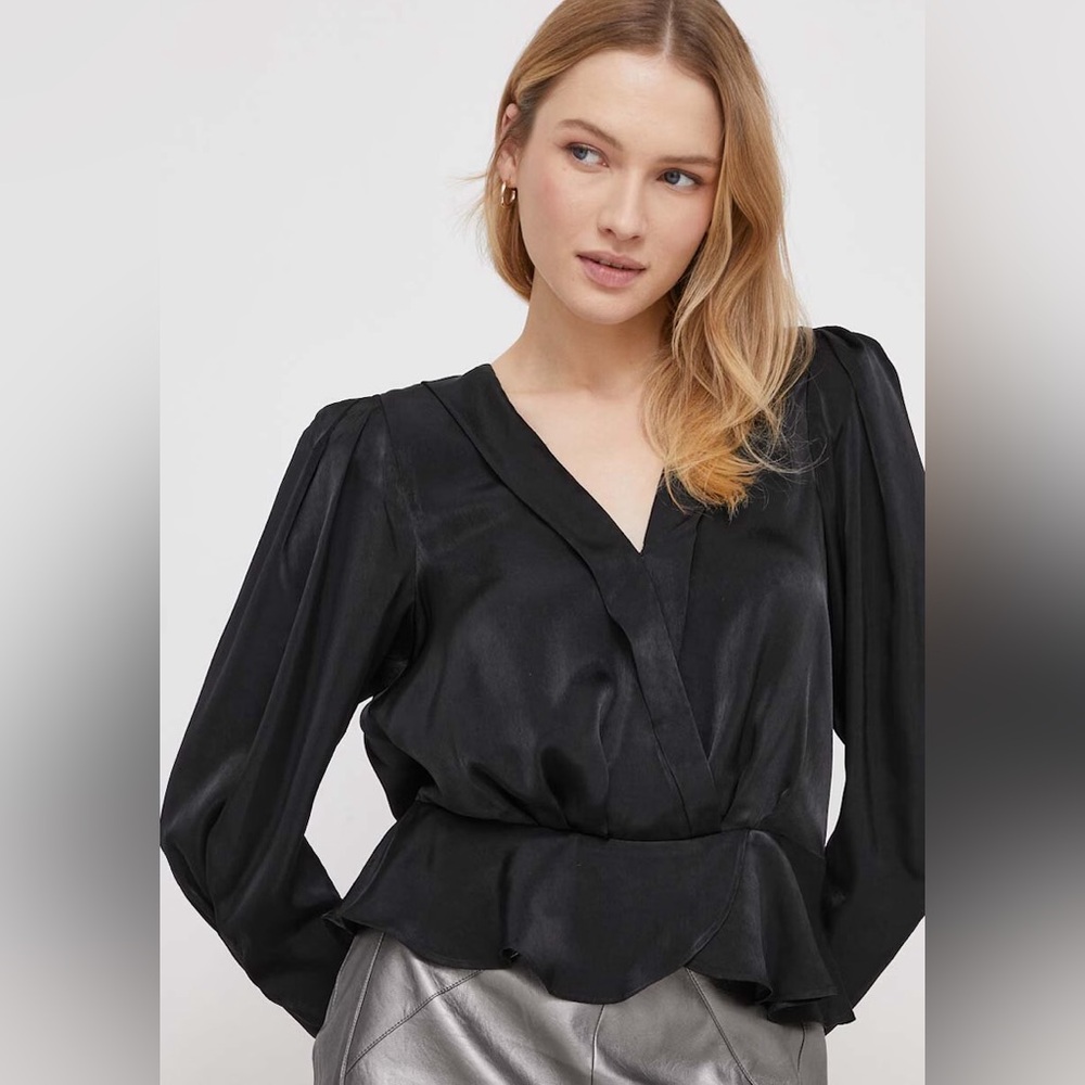 DKNY Black Satin V-Neck Long Sleeve Blouse